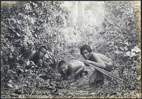 Walter Garbe: Índios botocudos (13/7/1909). Cachoeiro de Sta. Leopoldina, ES (Acervo BN)