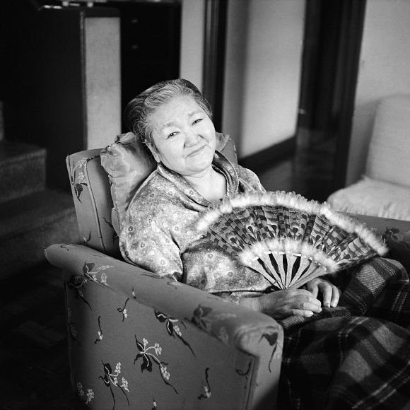 Kô, mulher de Haruo, fotografada em seus últimos momentos de vida (c. 1973) 